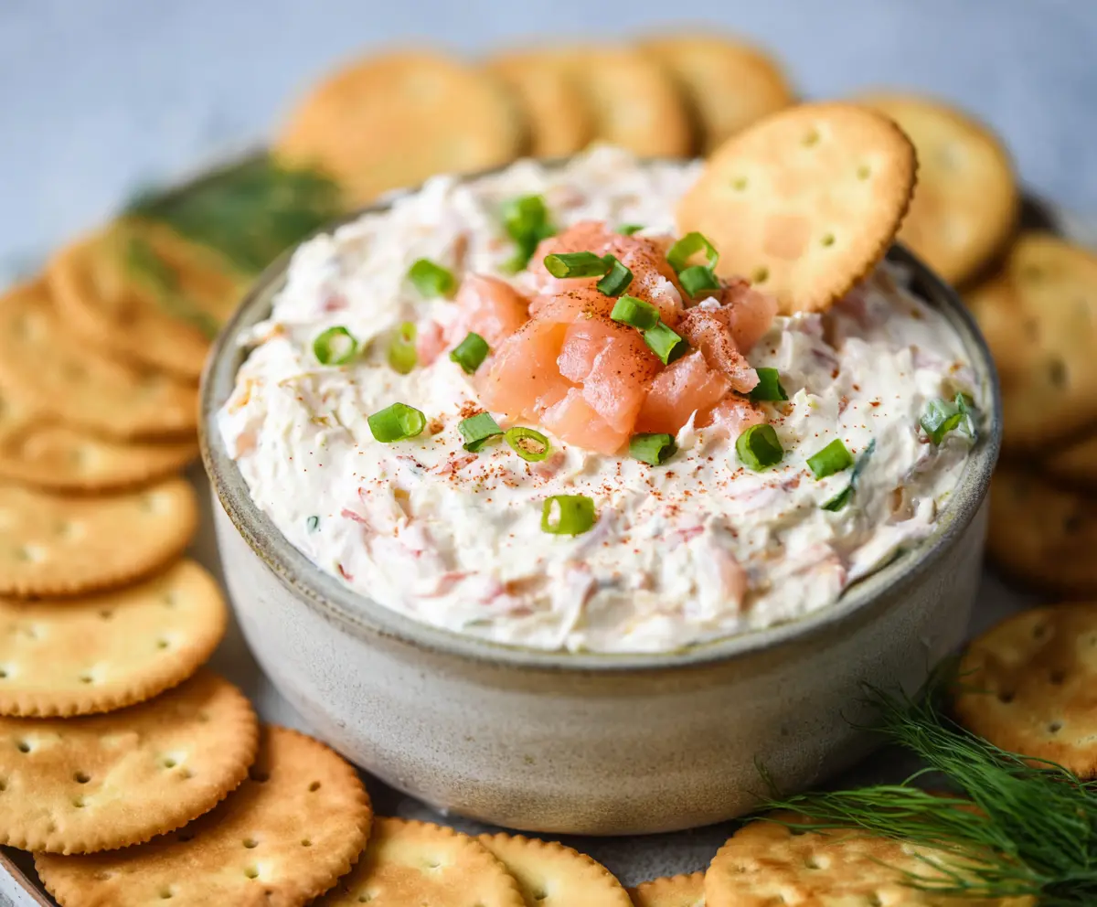 Easy Smoked Salmon Dip Recipe