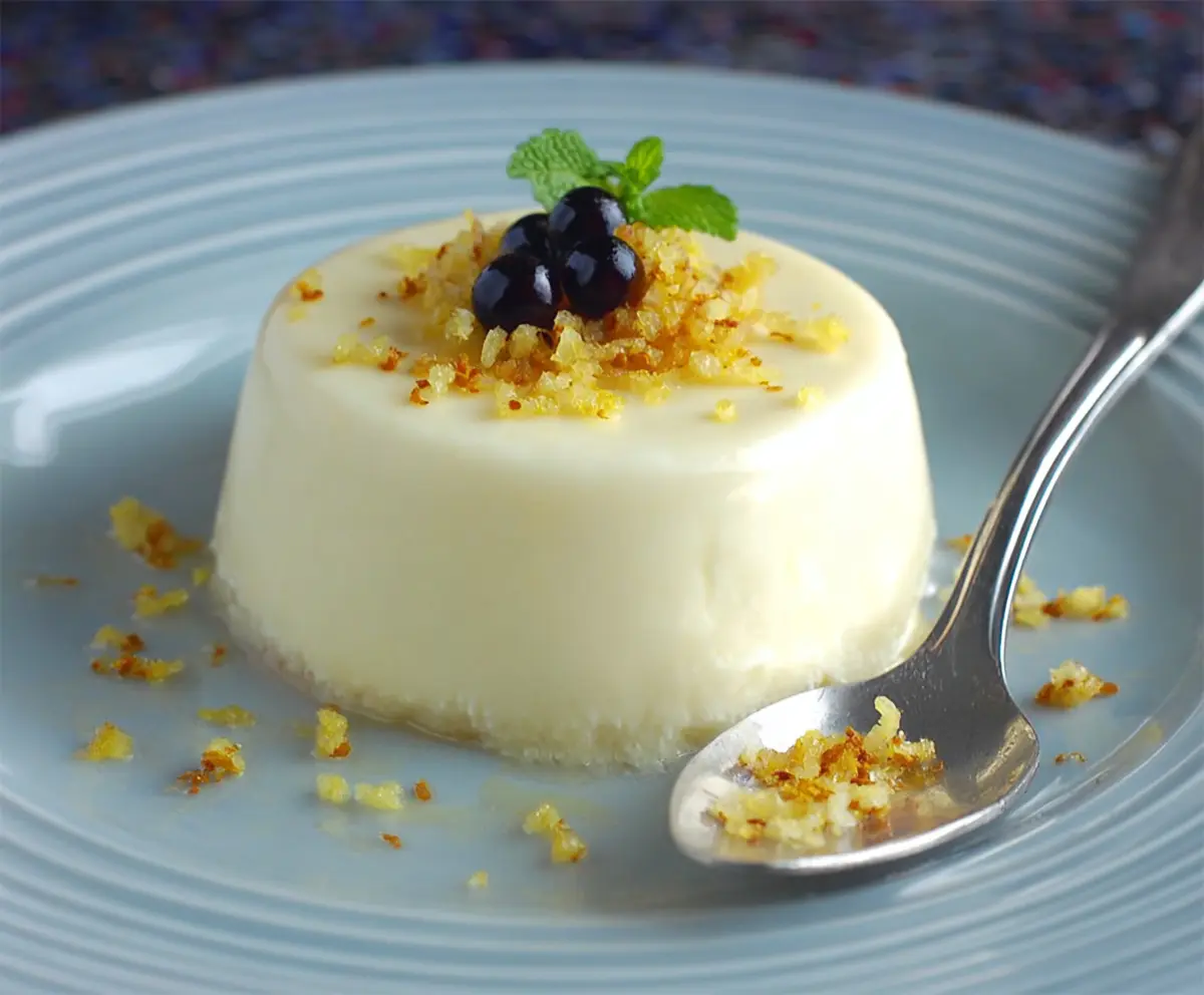 Easy Lemon Panna Cotta Recipe